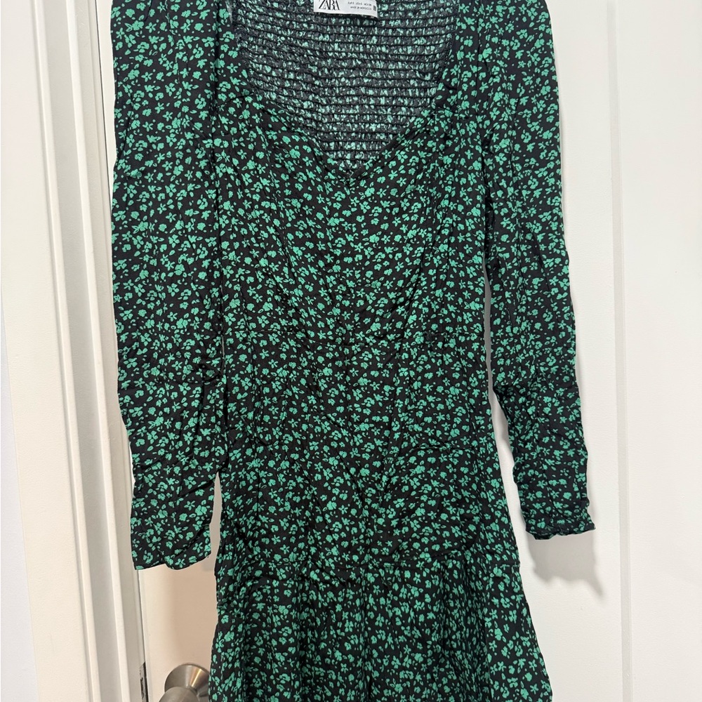 Zara Green and Black Floral Long Sleeve Dress
